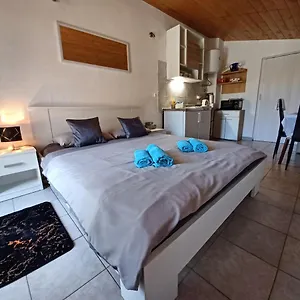 Pampas Studio, Self Check-in Appartamento
